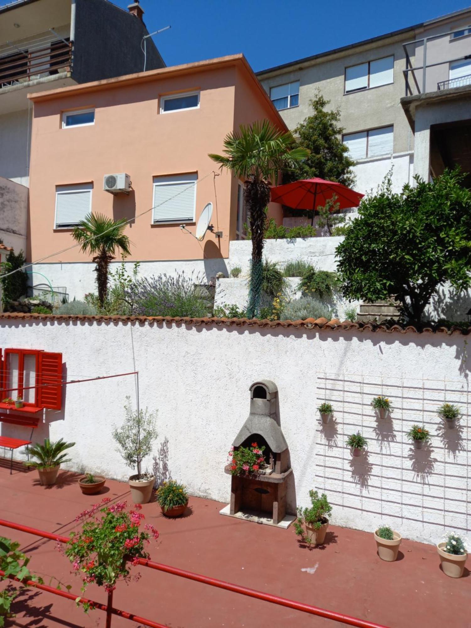 קריקווניצה Apartmani Iris I Ana חדר תמונה